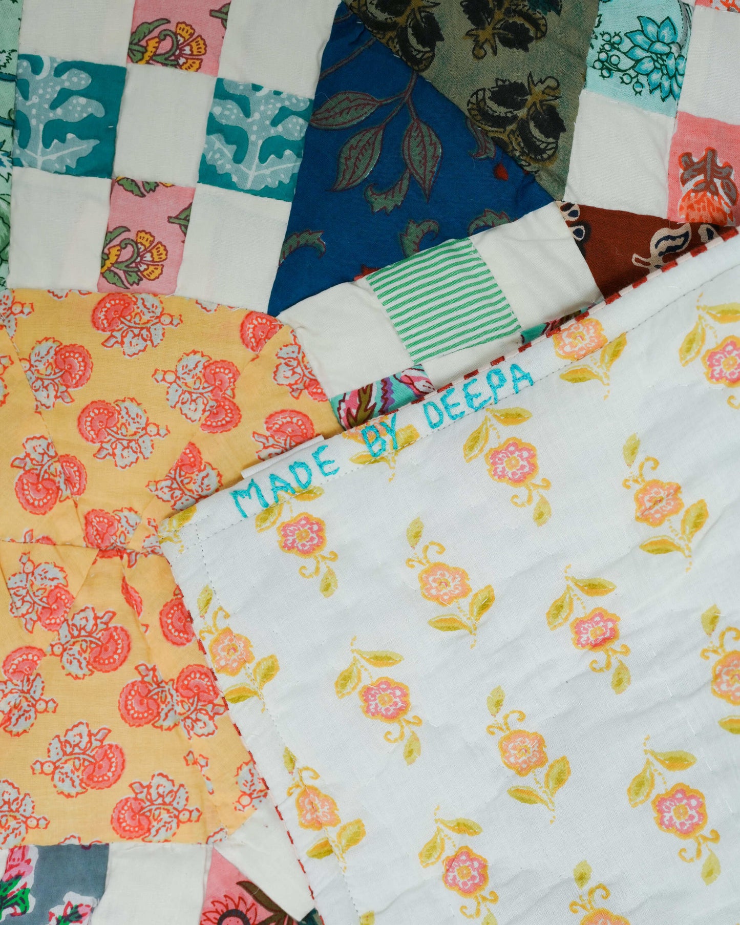 Jewel box Single Size Patchwork Quilt