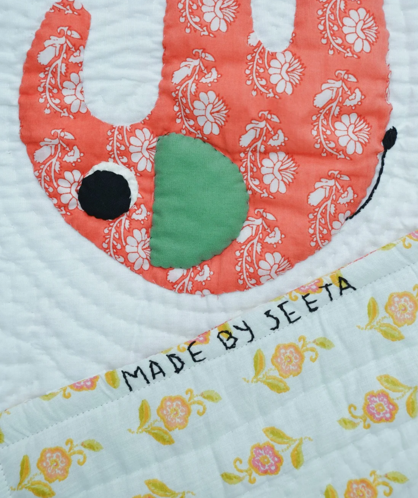 Elephant Hanging Out Baby Quilt ๐