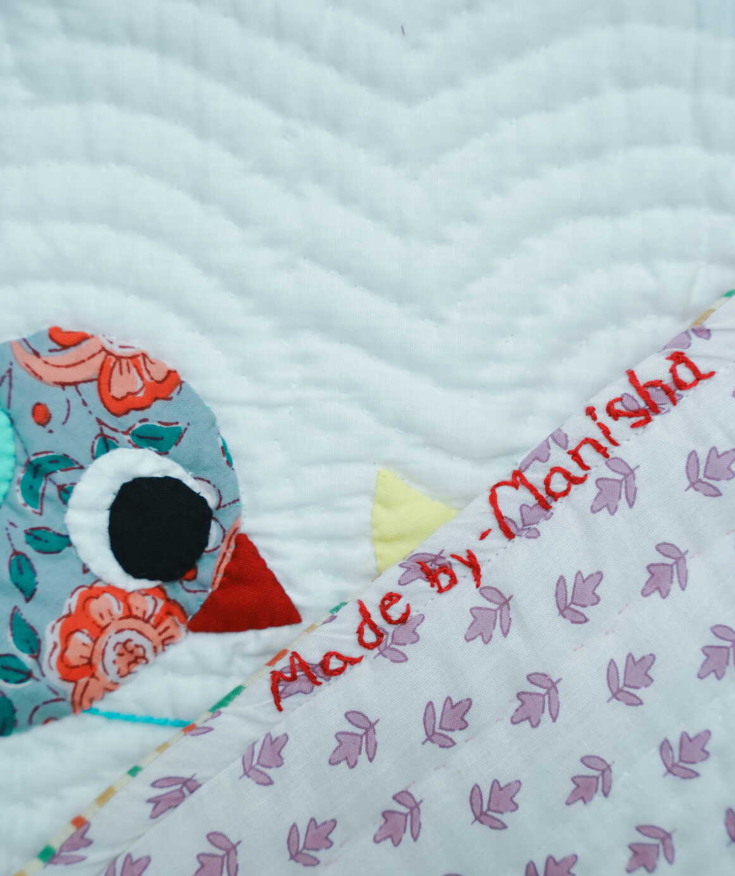 Anek Chidiya White Baby Quilt