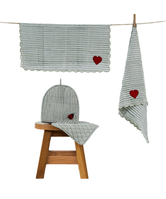 Light Grey Ladybug & Heart Tea Cosy Set