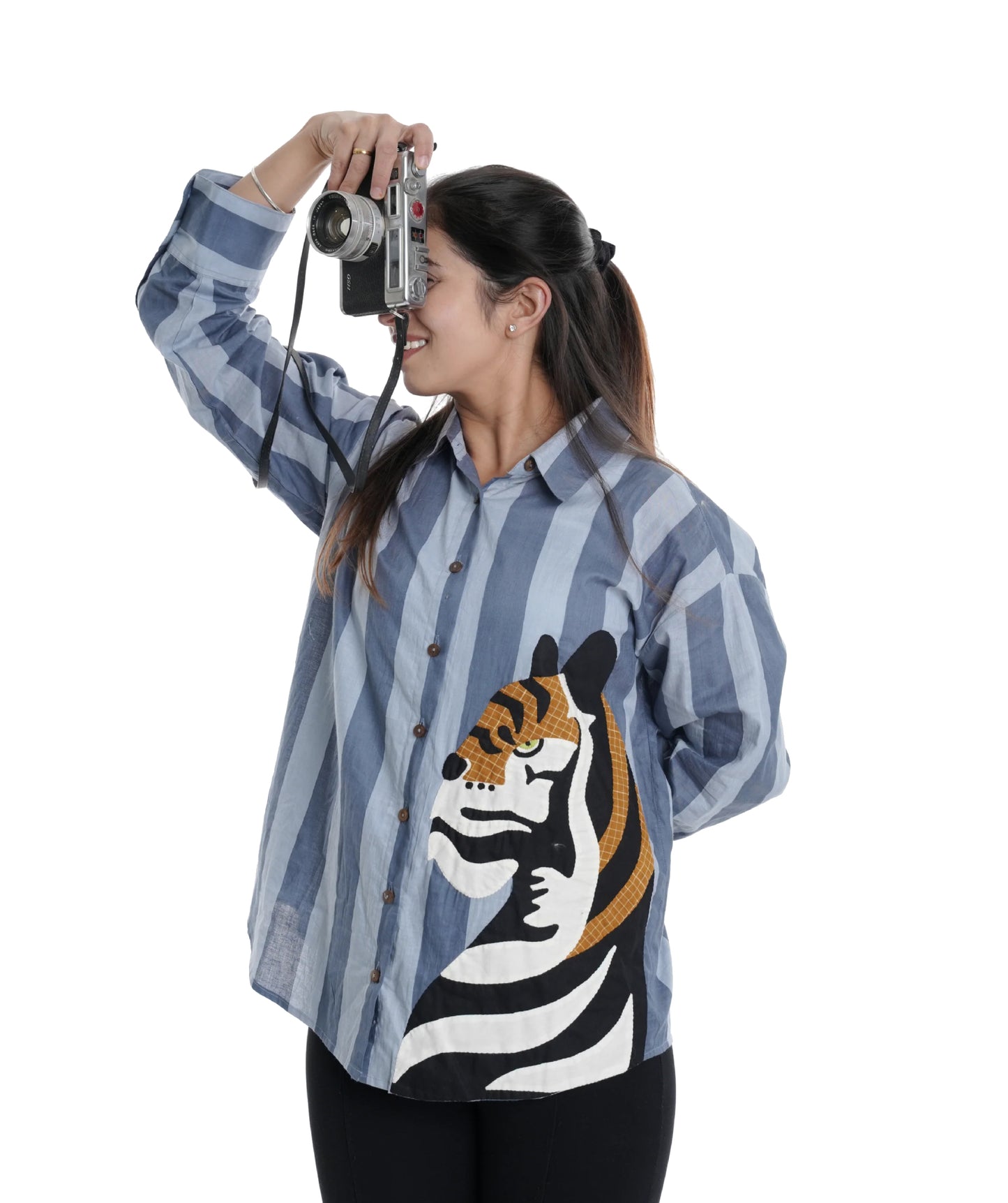 Safari Edit Wearable Art Shirt, Grey Bold Stripe