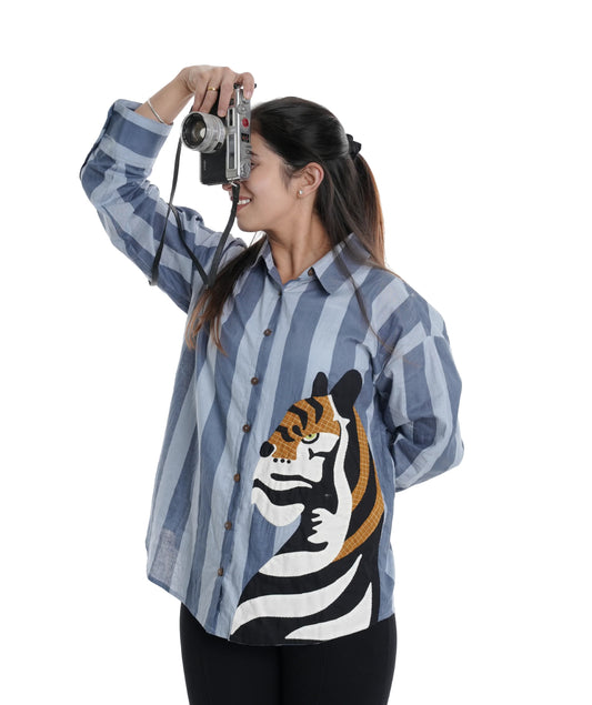 Safari Edit Wearable Art Shirt, Grey Bold Stripe