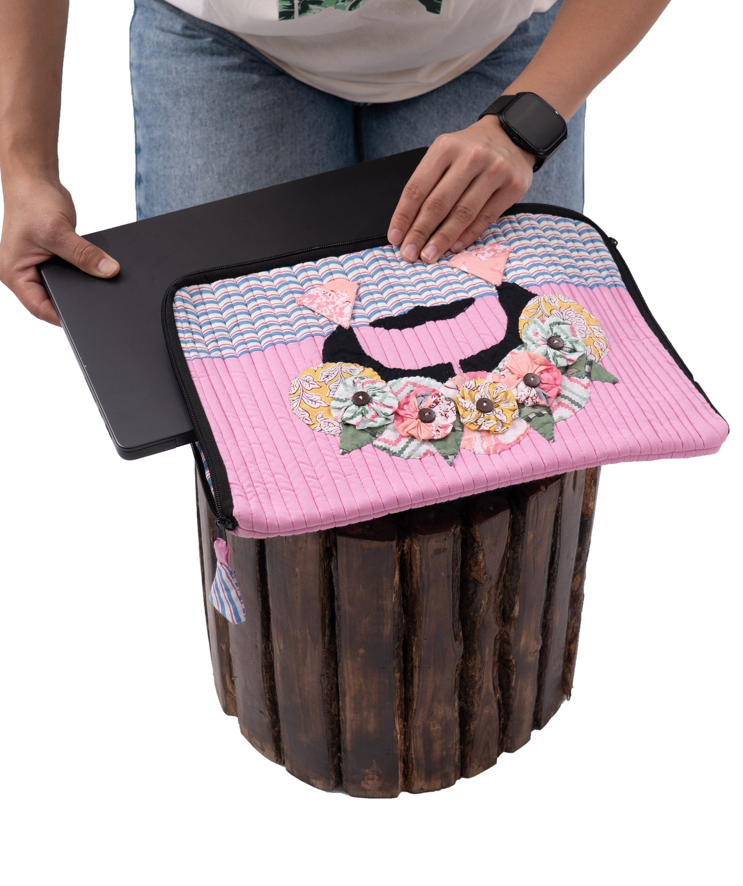 'Frida, in Bloom' Laptop Sleeve