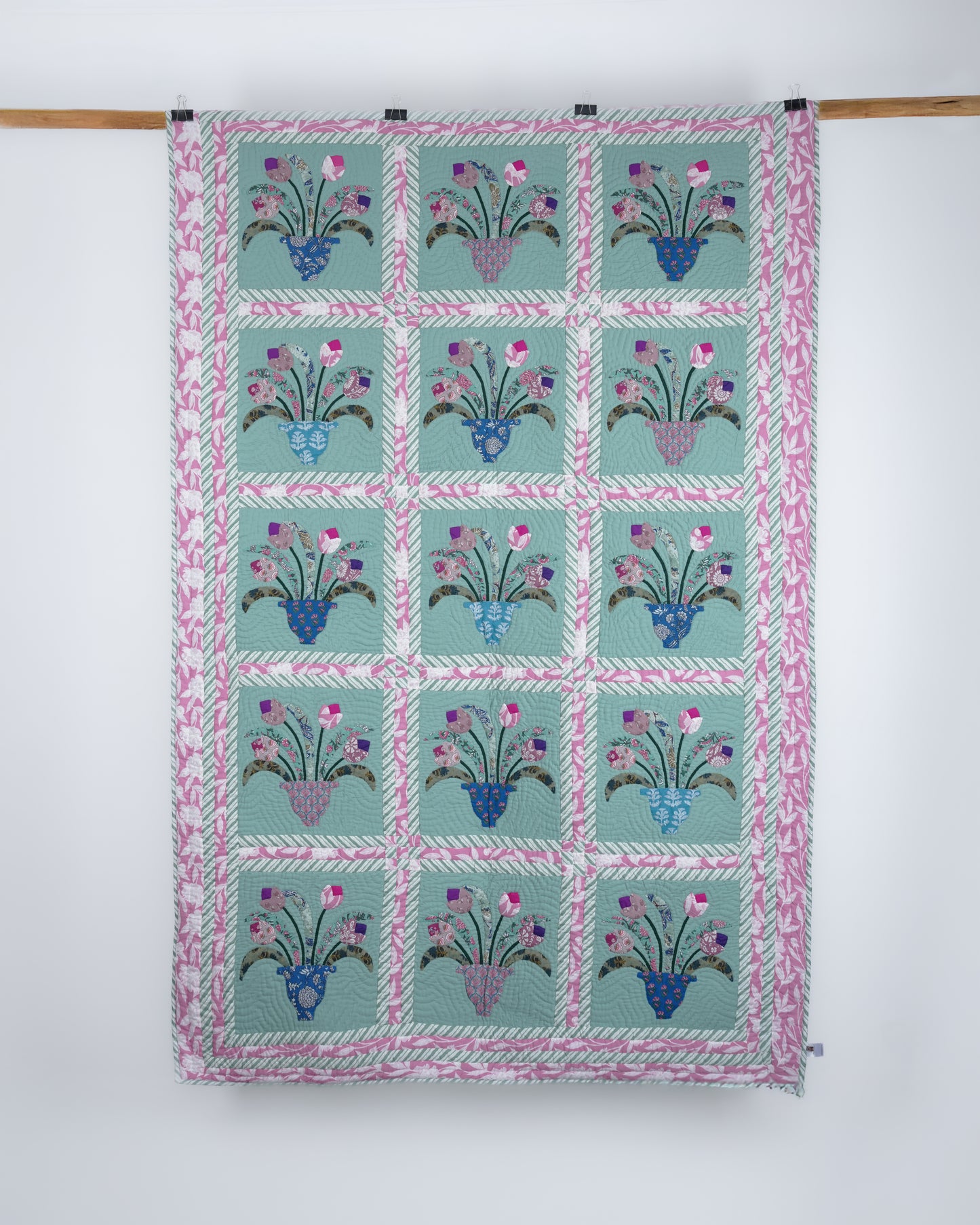 Tulip pot Single Size Appliqué Quilt