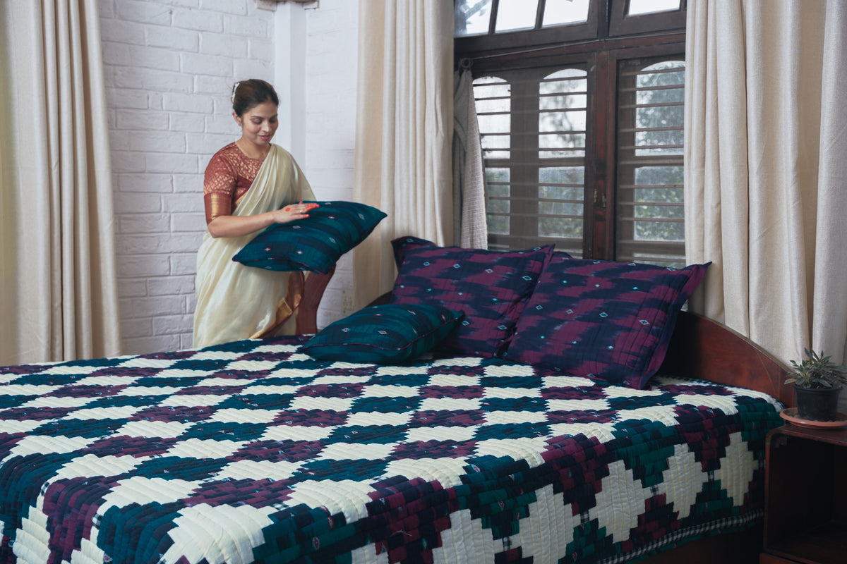 Echoes of Ikat King Size Patchwork Quilt Set